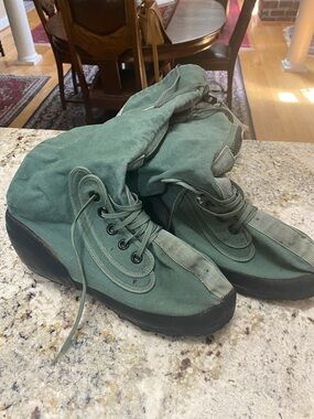 Canvas Rubber Pac Boots Mens 10–11 (Est) | Green Lace Up Snow/Muck Boots